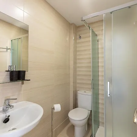 Apartamentos Lola Beach Malaga Exterior photo
