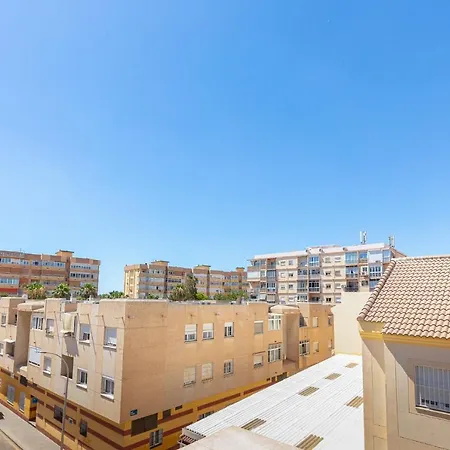 Apartamentos Lola Beach Malaga Exterior photo